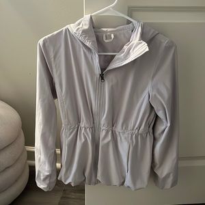 Lululemon jacket size 4